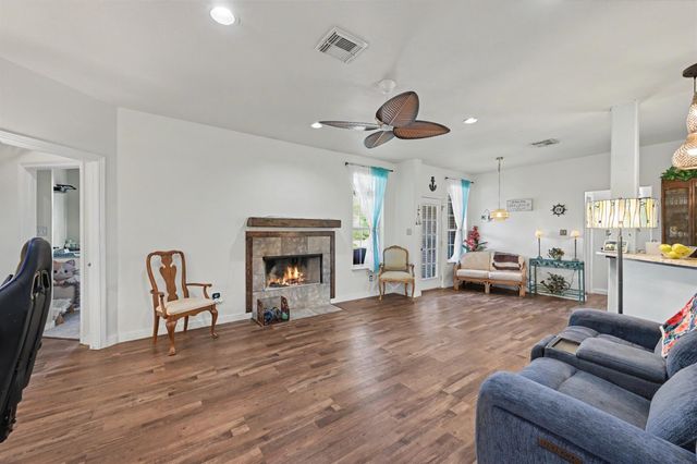 13262 Lake Breeze Lane, Willis, TX 77318
