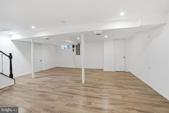 13 HICKORY DR, Ewing Twp, NJ 08618