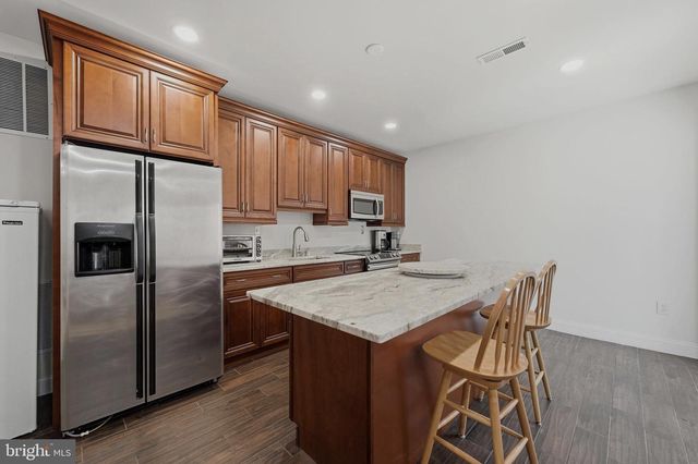 11502 ROBIN WOODS CIR, Spotsylvania, VA 22551