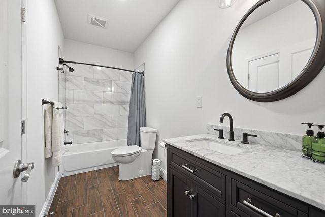 11502 ROBIN WOODS CIR, Spotsylvania, VA 22551