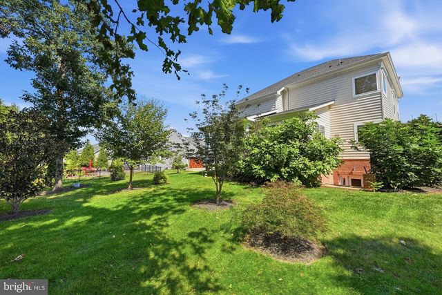 11502 ROBIN WOODS CIR, Spotsylvania, VA 22551