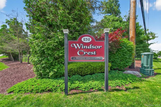 307 Gazebo Court, New Windsor, NY 12553