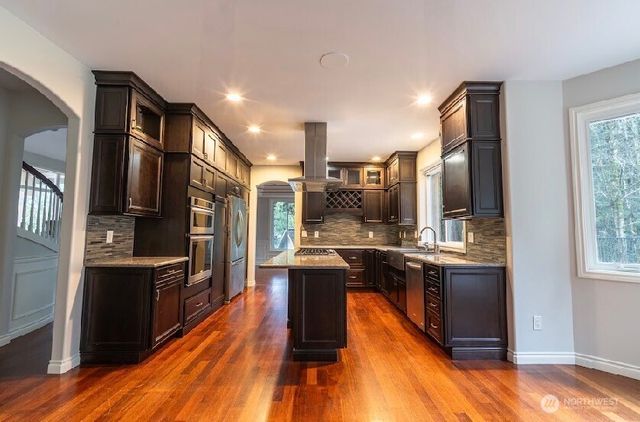 11932 6th Avenue NE, Tulalip, WA 98271