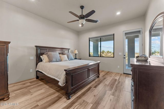 22050 W El Grande Trail, Wickenburg, AZ 85390