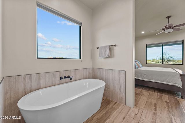 22050 W El Grande Trail, Wickenburg, AZ 85390