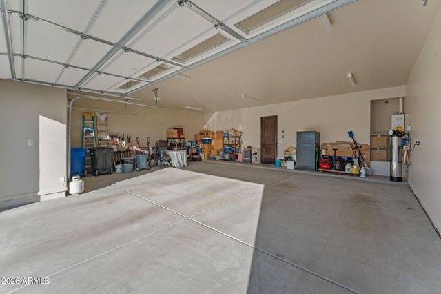 22050 W El Grande Trail, Wickenburg, AZ 85390