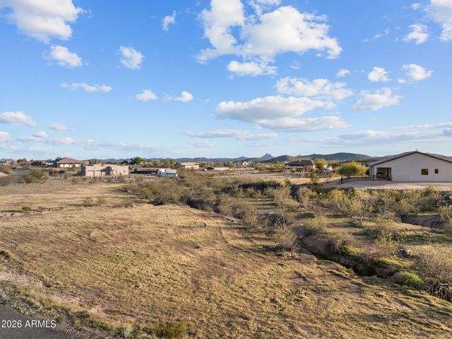 22050 W El Grande Trail, Wickenburg, AZ 85390