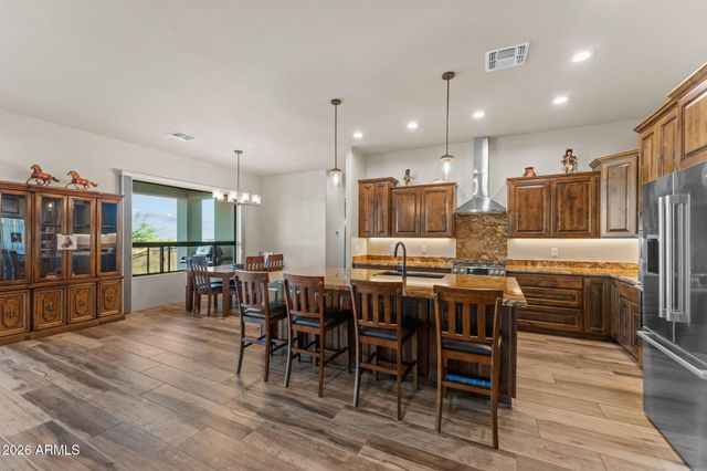 22050 W El Grande Trail, Wickenburg, AZ 85390