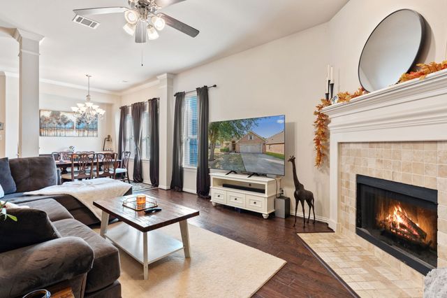 2844 Lacompte Drive, Dallas, TX 75227