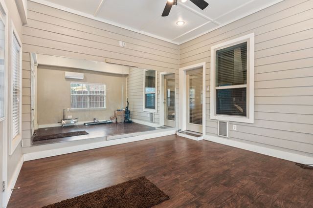 2844 Lacompte Drive, Dallas, TX 75227