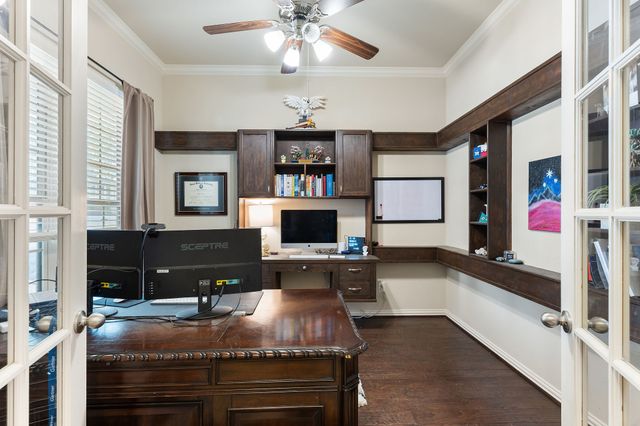 2844 Lacompte Drive, Dallas, TX 75227