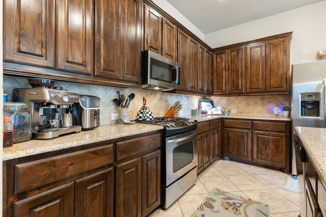 2844 Lacompte Drive, Dallas, TX 75227