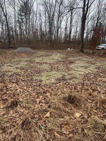 54 Shetland Cir, Camden, TN 38320