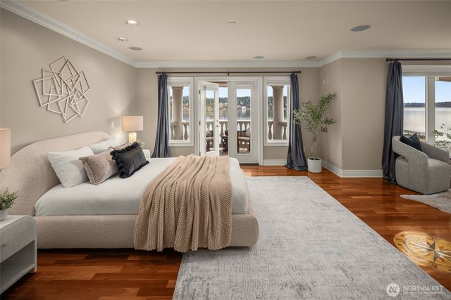 17765 Beach Drive NE, Lake Forest Park, WA 98155