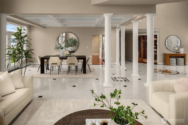 17765 Beach Drive NE, Lake Forest Park, WA 98155