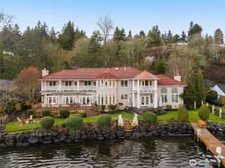 17765 Beach Drive NE, Lake Forest Park, WA 98155