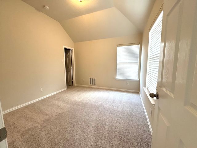 2619 Cove Drive, Grand Prairie, TX 75054