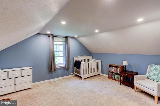 895 CRESSMAN RD, Harleysville, PA 19438