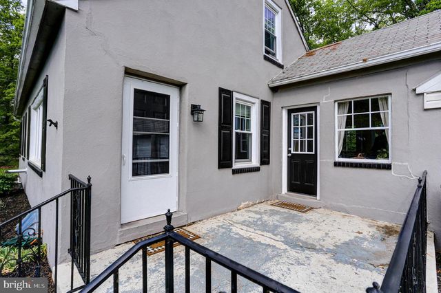 895 CRESSMAN RD, Harleysville, PA 19438