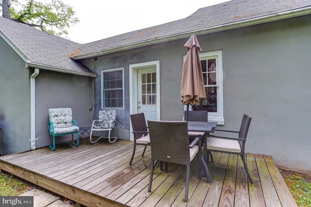 895 CRESSMAN RD, Harleysville, PA 19438