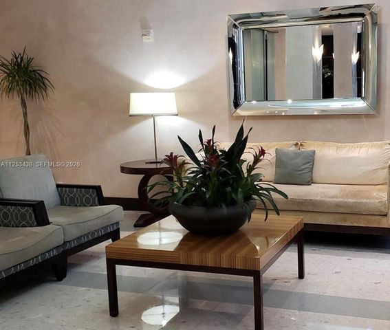 3801 S Ocean Drive 3C, Hollywood, FL 33019