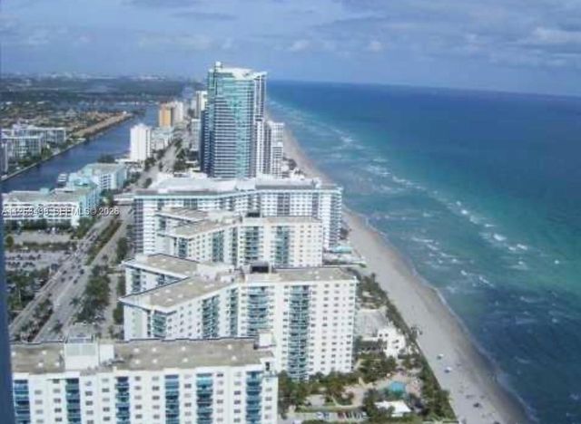 3801 S Ocean Drive 3C, Hollywood, FL 33019