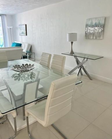 3801 S Ocean Drive 3C, Hollywood, FL 33019
