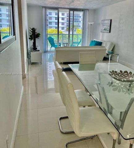3801 S Ocean Drive 3C, Hollywood, FL 33019