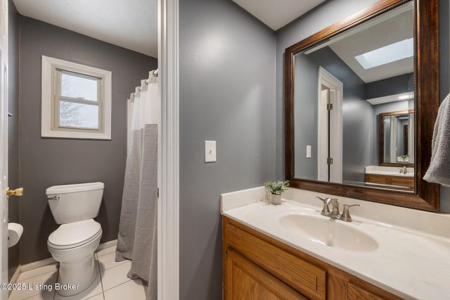 10212 Stone School Rd, Prospect, KY 40059