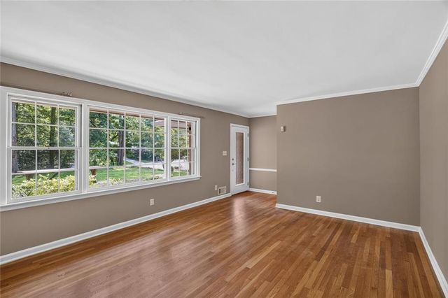 6858 Brandon Mill Road NW, Sandy Springs, GA 30328