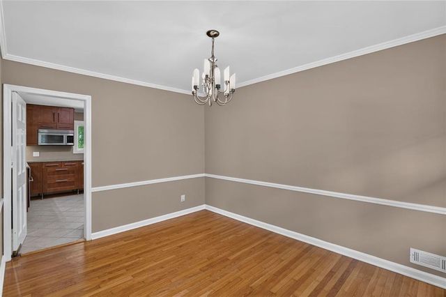 6858 Brandon Mill Road NW, Sandy Springs, GA 30328