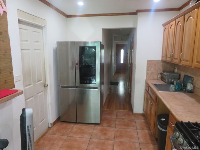 5714 Avenue L, Brooklyn, NY 11234