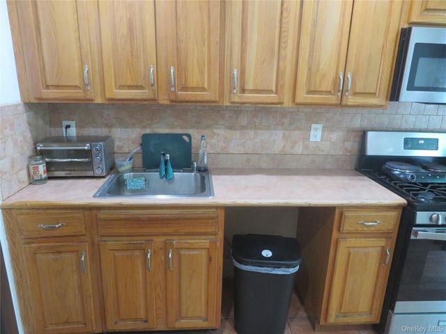 5714 Avenue L, Brooklyn, NY 11234