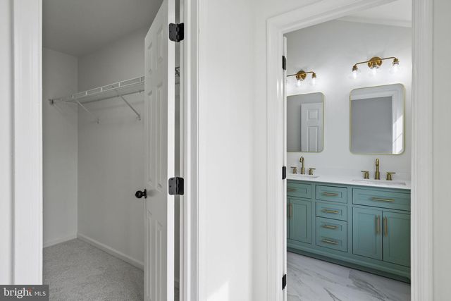 608 ASCOT CT, North Wales, PA 19454