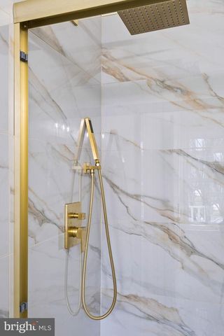 608 ASCOT CT, North Wales, PA 19454