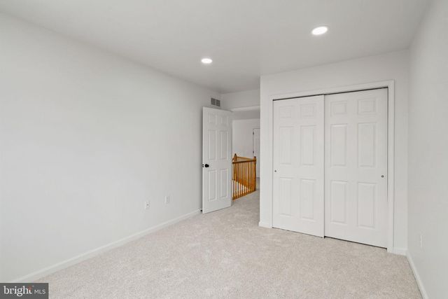 608 ASCOT CT, North Wales, PA 19454