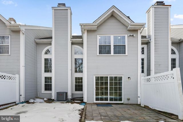 608 ASCOT CT, North Wales, PA 19454