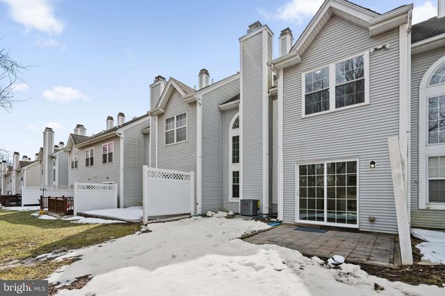 608 ASCOT CT, North Wales, PA 19454