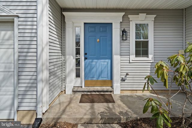 608 ASCOT CT, North Wales, PA 19454