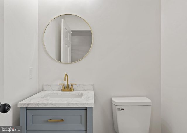 608 ASCOT CT, North Wales, PA 19454