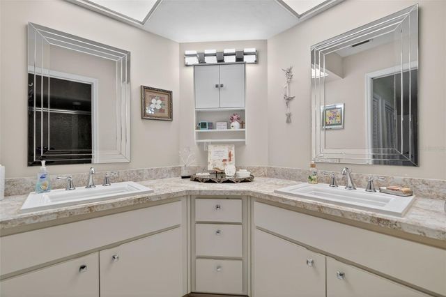 1766 N ENSIGN POINT, Crystal River, FL 34429