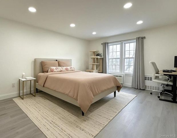 15115 84th Street 3M, Howard Beach, NY 11414