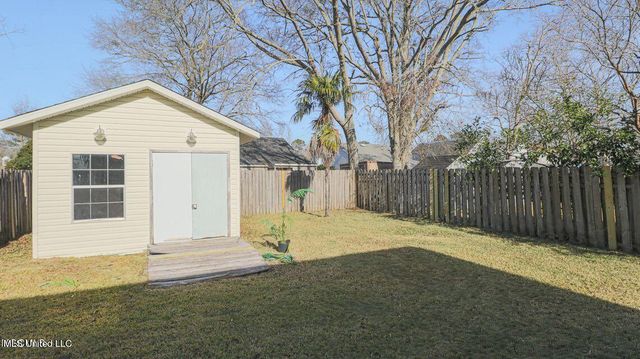 13472 Locust Hill Drive, Gulfport, MS 39503