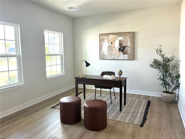 1504 Charlie ST, Chesapeake, VA 23322
