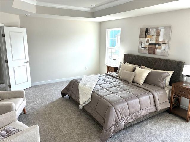 1504 Charlie ST, Chesapeake, VA 23322