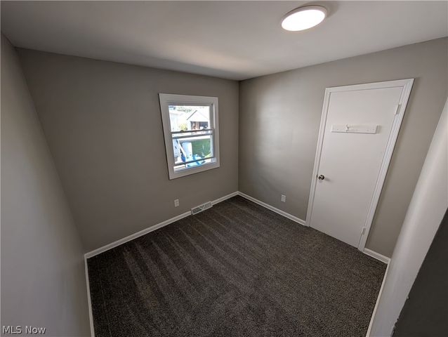 2935 Caroline Avenue, Lorain, OH 44055