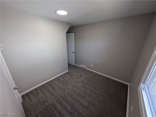 2935 Caroline Avenue, Lorain, OH 44055