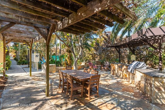 1010 Pinetree Drive 102, Indian Harbour Beach, FL 32937