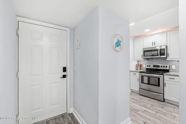 1010 Pinetree Drive 102, Indian Harbour Beach, FL 32937