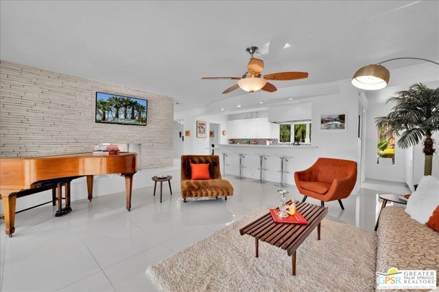 1109 E Mesquite Avenue, Palm Springs, CA 92264